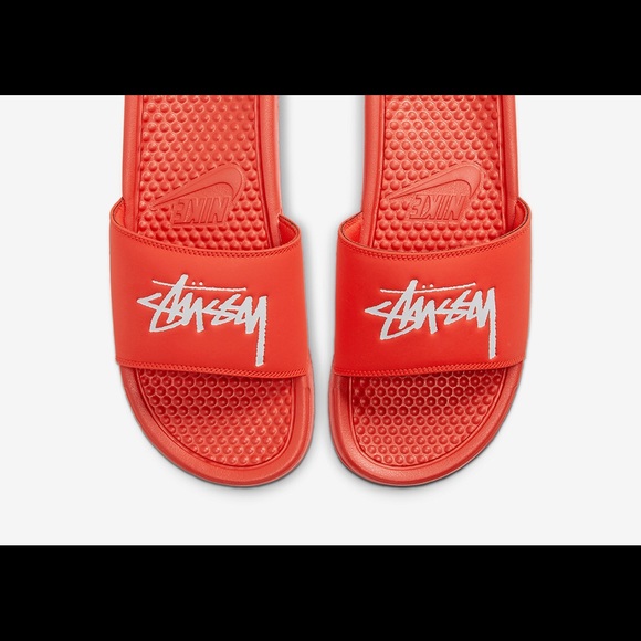 NWT Stussy x Nike Benassi Red Slides - Picture 2 of 15